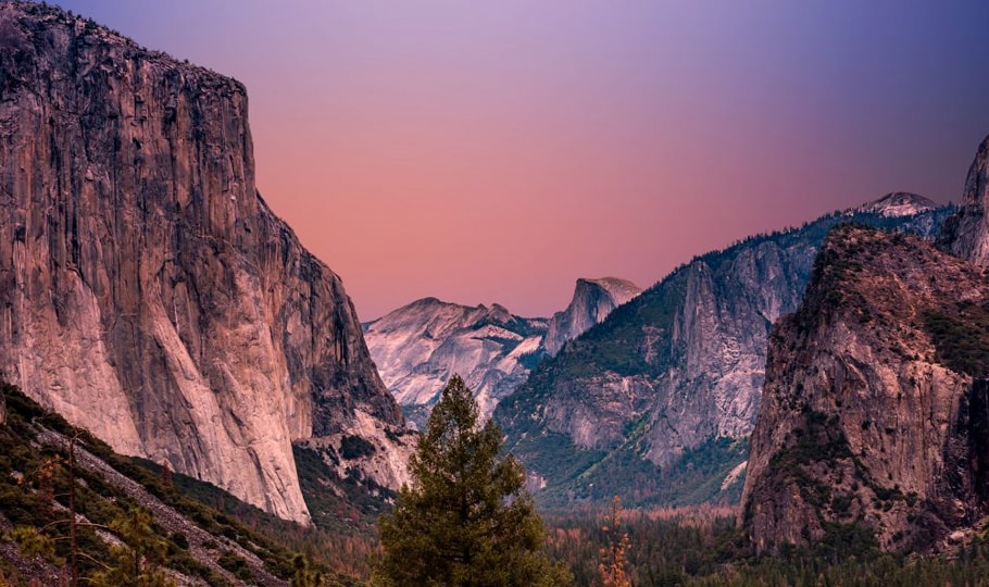 Deep purple sunset in the mountains wallpapers